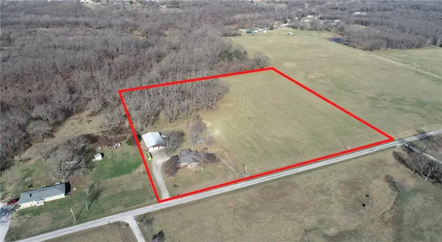 2250 S 363 Road, El Dorado Springs, MO 64744 - #2