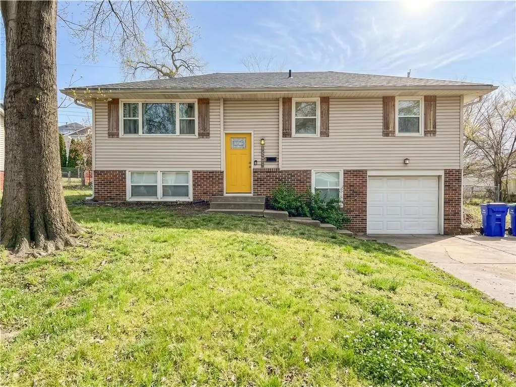 13213 Winchester Street, Grandview, MO 64030 - #1