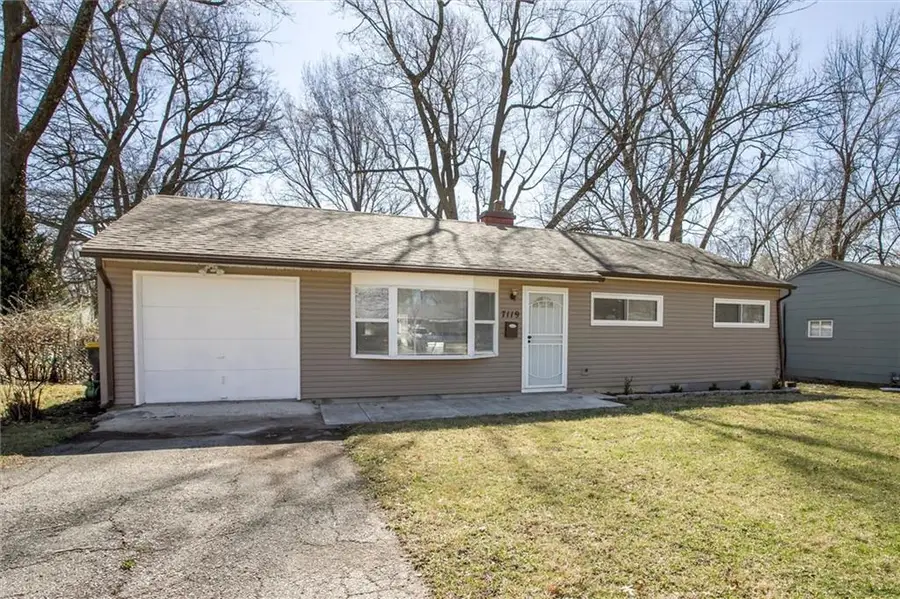 7119 E 111th Terrace, Kansas City, MO 64134 - #2