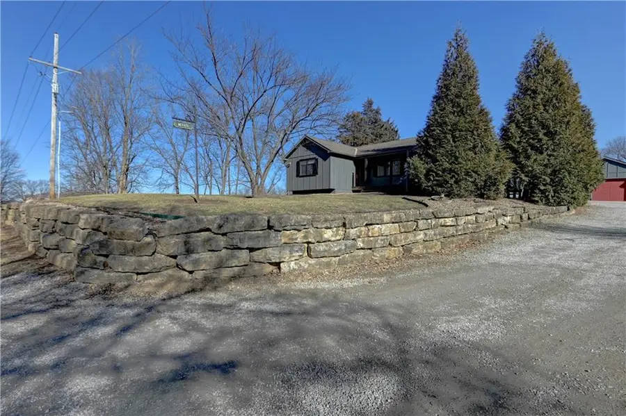 6121 NW Klamm Road, Kansas City, MO 64152 - #2