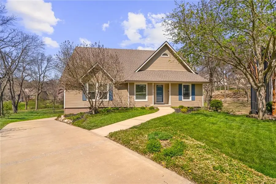 2401 SW Stonecreek Court, Blue Springs, MO 64015 - #3