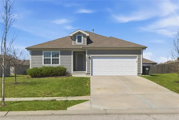 726 S Cypress Street, Gardner, KS 66030