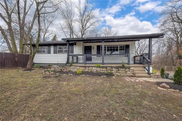 6728 Montana Court, Kansas City, KS 66111