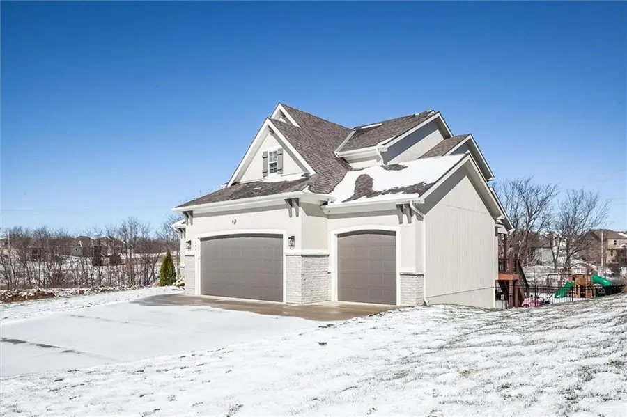 7504 NE 103rd Terrace, Kansas City, MO 64157 - #2