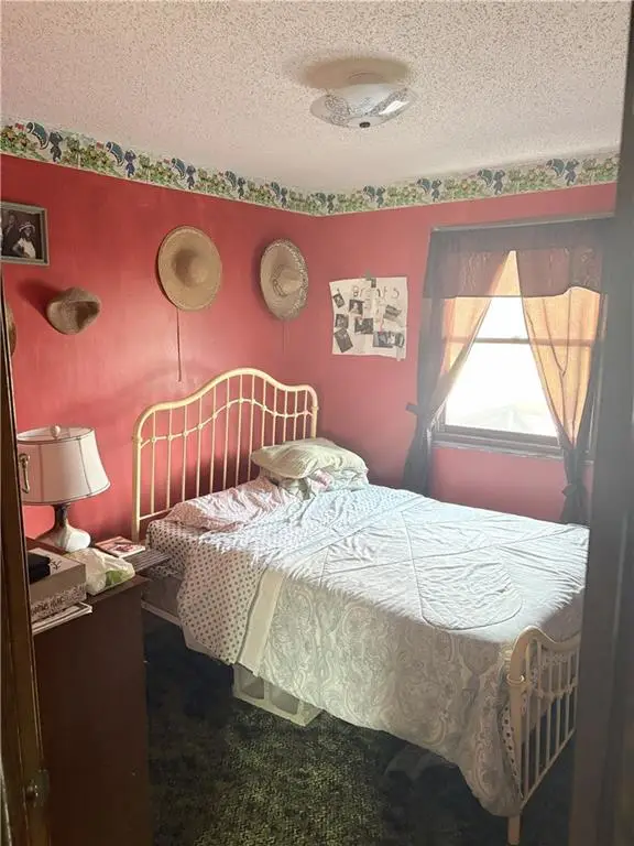 1021 N 8th Street, Atchison, KS 66002 - #3