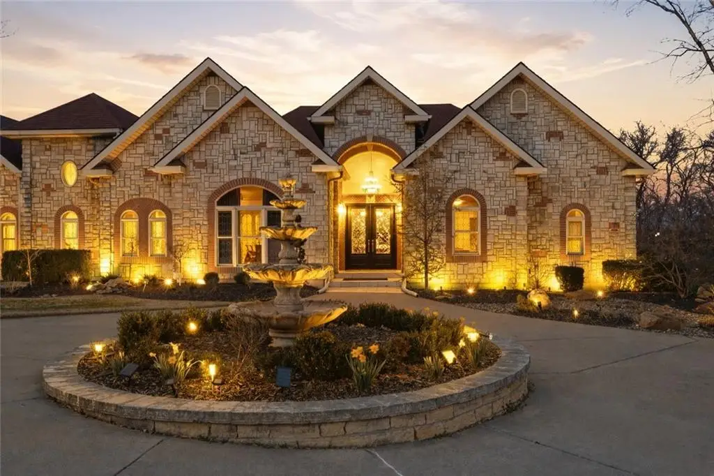 8855 Monticello Road, Lenexa, KS 66227 - #1