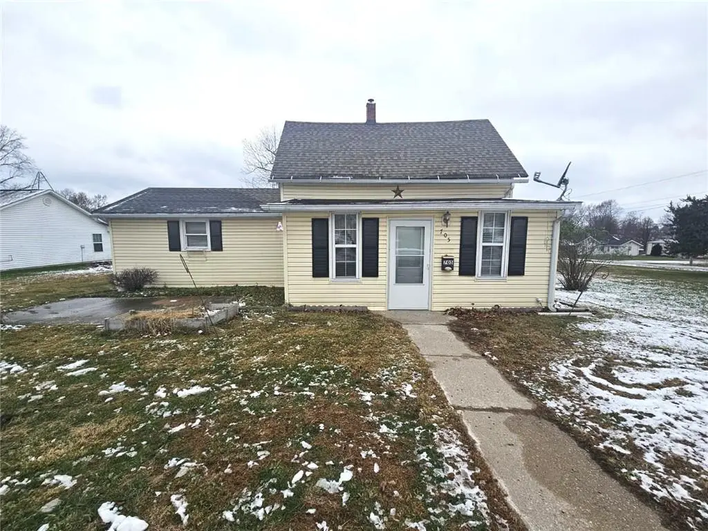 705 N Ritchie Street, Hamilton, MO 64644 - #1