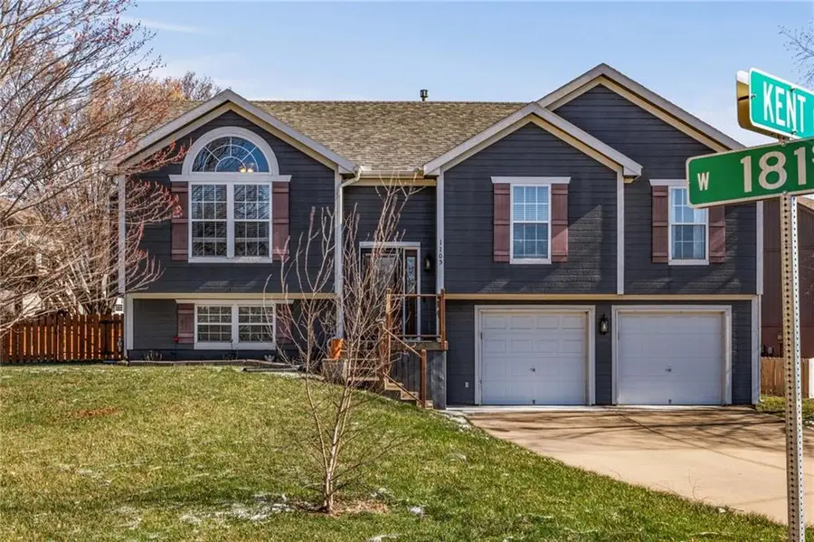 1105 Kent Drive, Belton, MO 64012 - #2