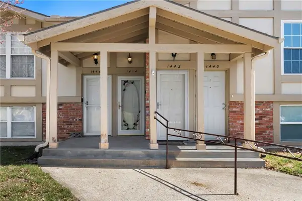 1444 NW 64th Terrace, Kansas City, MO 64118