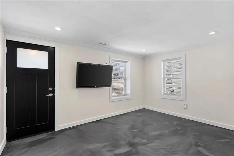 8933 Mcgee Street, Kansas City, MO 64114 - #2