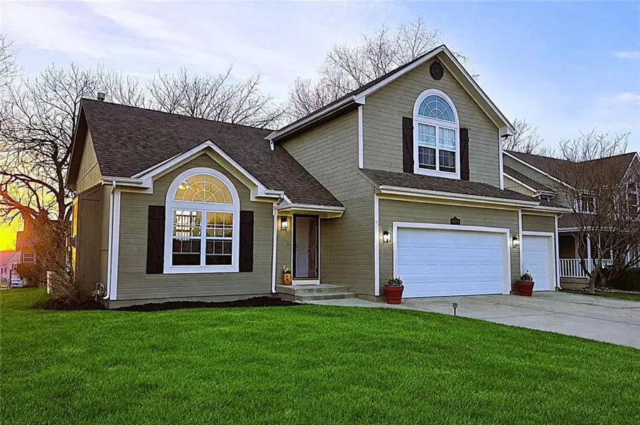 4000 SW Chatham Drive, Lees Summit, MO 64082 - #3