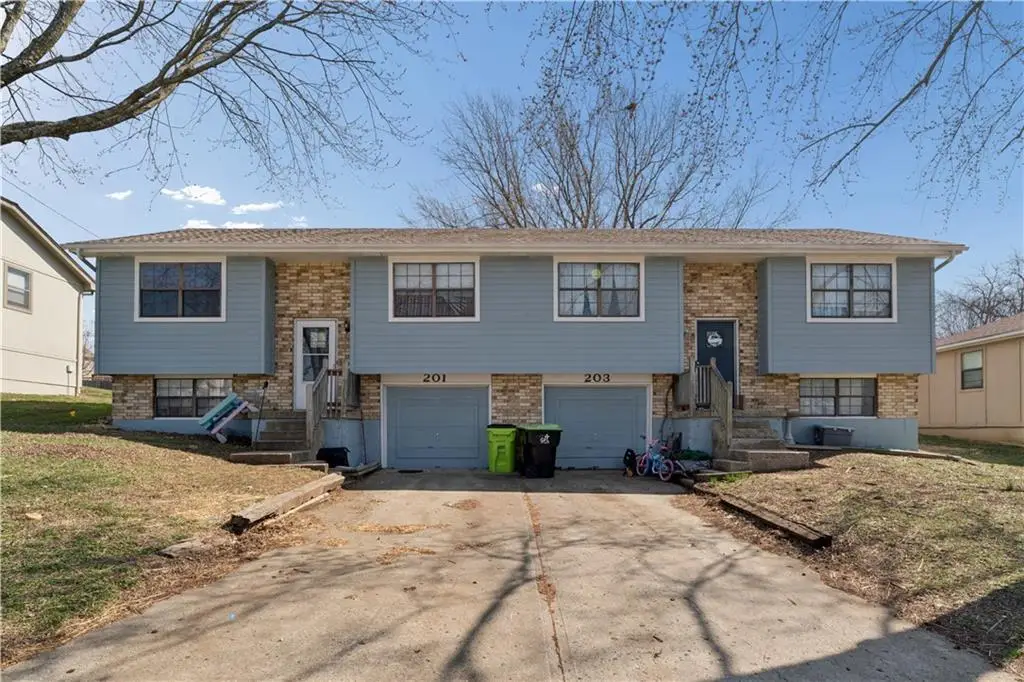 201-203 Brookridge Drive, Harrisonville, MO 64701 - #1