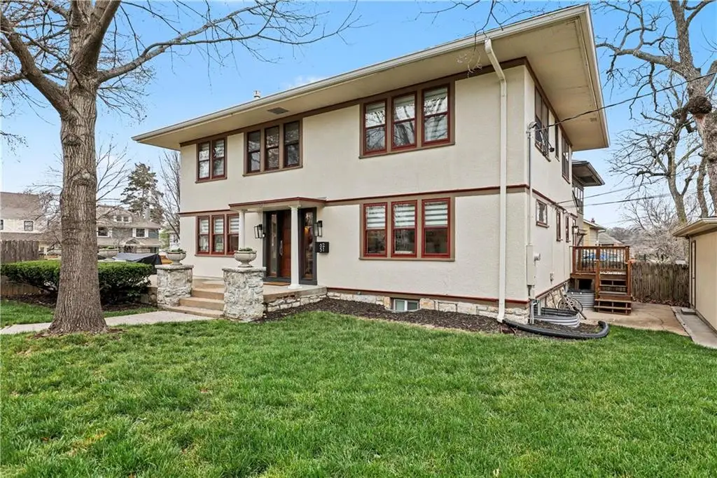 6251 Wornall Road, Kansas City, MO 64113 - #1
