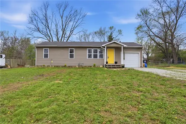 17410 Chestnut Drive, Belton, MO 64012