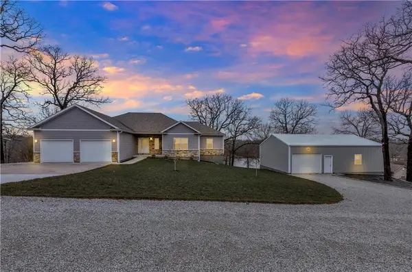 27487 Isabella Lane, Warsaw, MO 65355