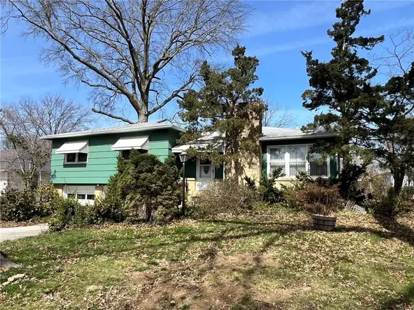 9504 E 77th Street, Raytown, MO 64138