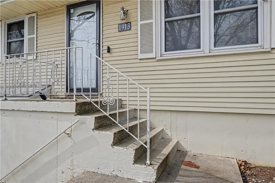 1913 SW Gladstone Drive, Blue Springs, MO 64014 - #2