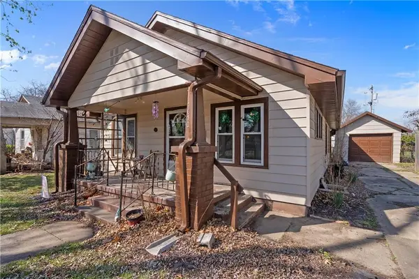 1010 W 3rd Street, Coffeyville, KS 67337