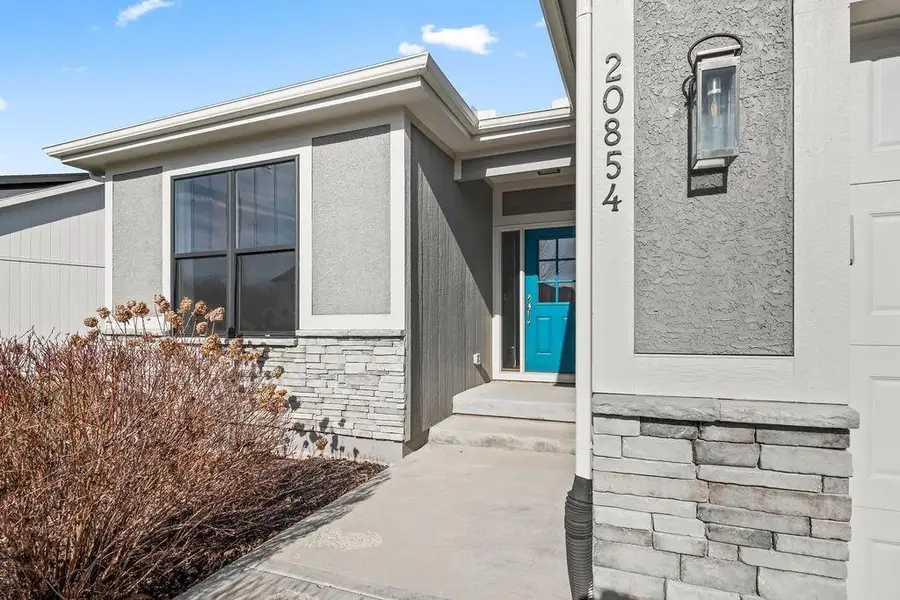 20854 W 190th Place, Spring Hill, KS 66083 - #2