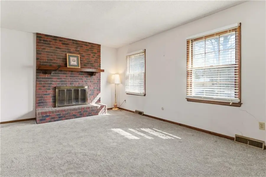 11618 Manchester Avenue, Kansas City, MO 64134 - #3