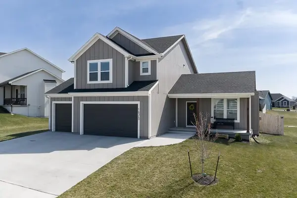 16349 Lolly Lane, Basehor, KS 66007