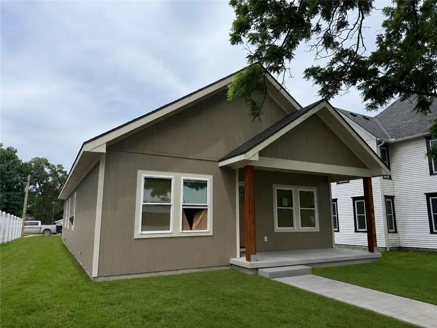 314 W 4th Street, Cameron, MO 64429 - #2