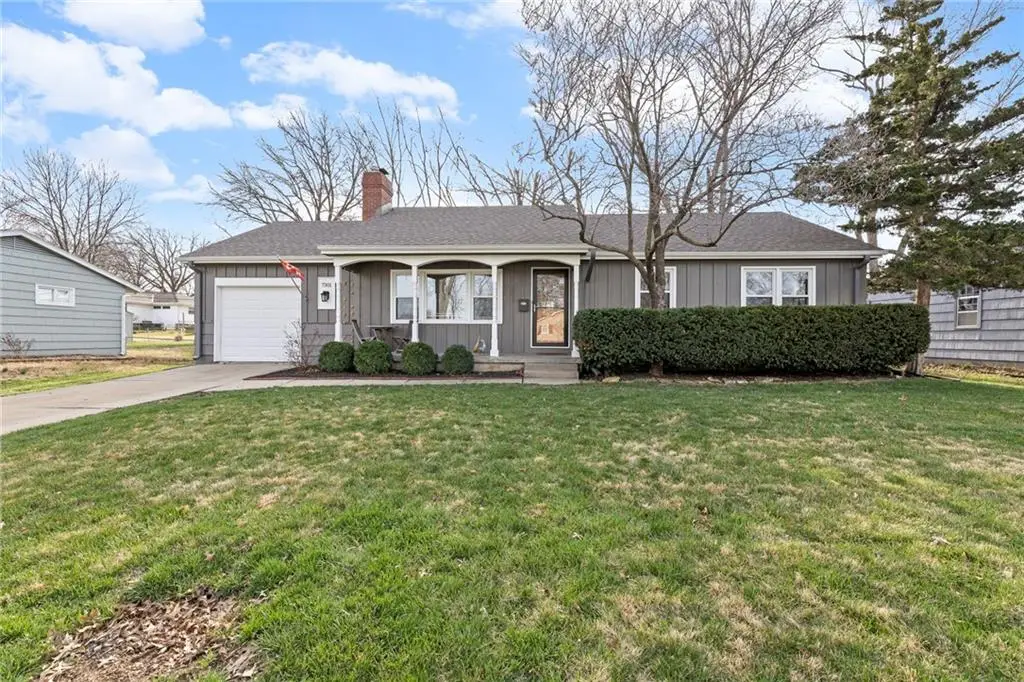 7301 Robinson Street, Overland Park, KS 66204 - #1