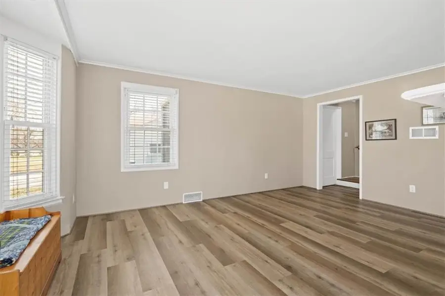 6517 W 77th Terrace, Overland Park, KS 66204 - #3