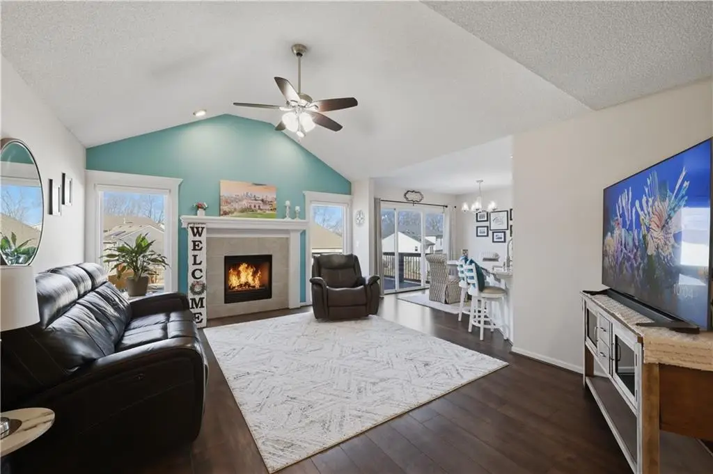 8728 N Arcola Court, Kansas City, MO 64153 - #1