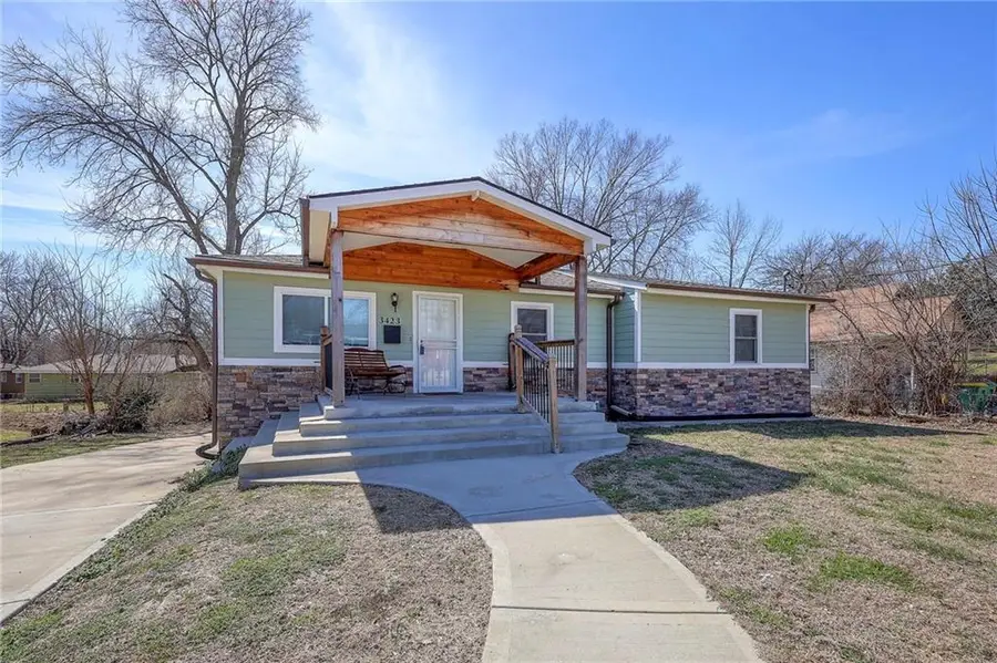 3423 Yecker Avenue, Kansas City, KS 66104 - #3