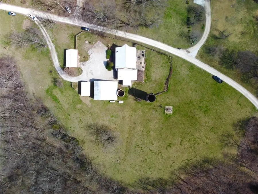 797 E 1217 Road, Lawrence, KS 66047 - #3