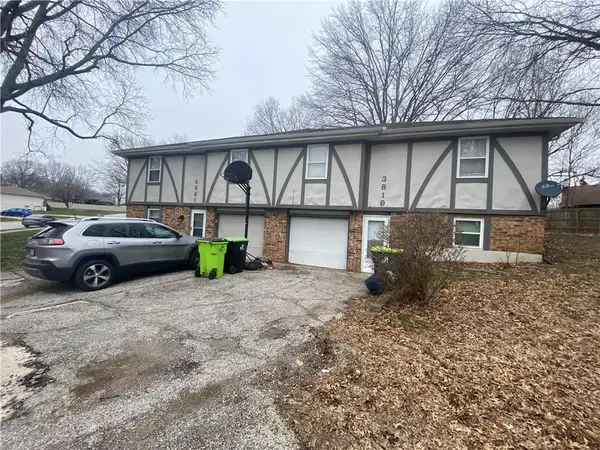 3819 and 3821 Colonial Drive, Lee's Summit, MO 64064