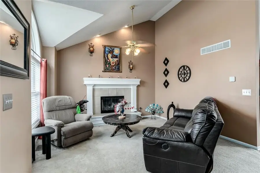 907 Spruce Drive, Greenwood, MO 64034 - #3