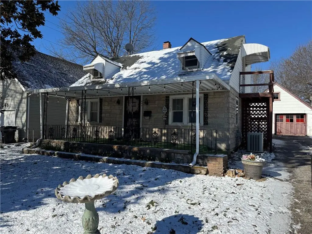 644 S Lake Drive, Independence, MO 64053 - #1