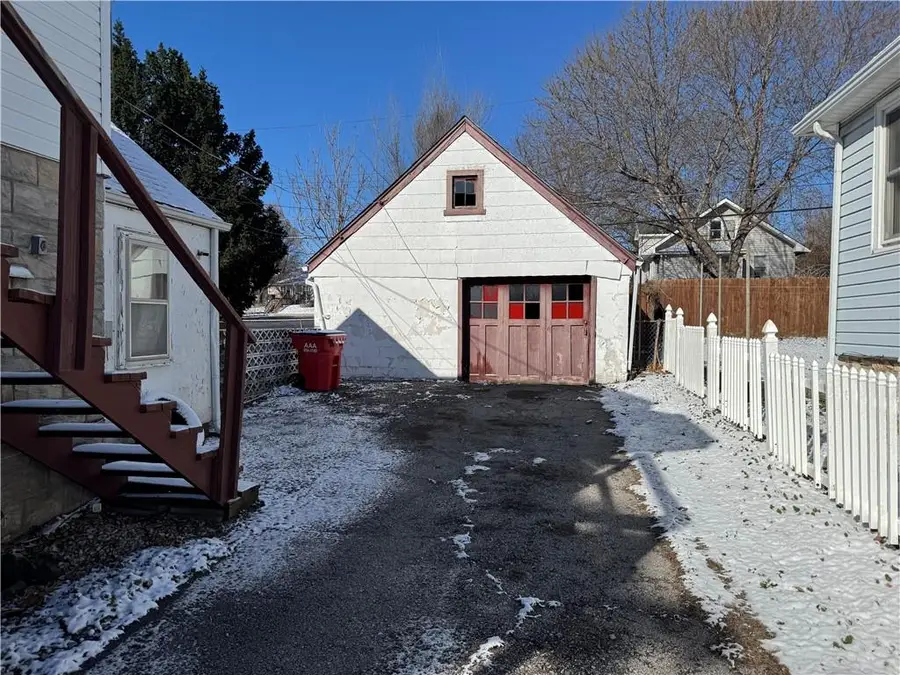 644 S Lake Drive, Independence, MO 64053 - #3