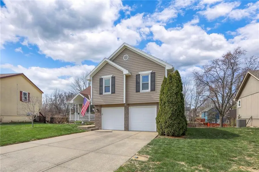 648 SE Ashton Drive, Lees Summit, MO 64063 - #3