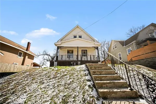 1129 Cleveland Avenue, Kansas City, KS 66104