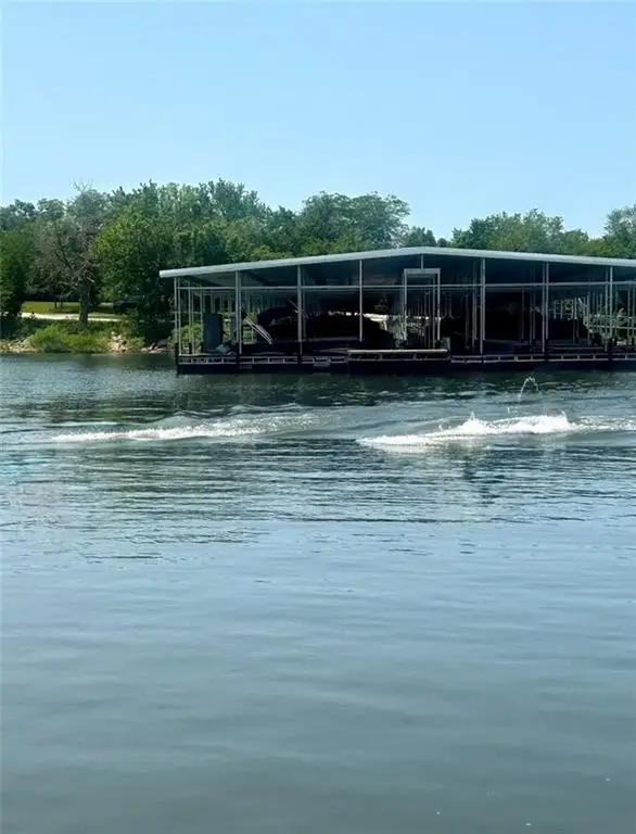 2636 Neill Parkway, Vassar, KS 66543 - #3