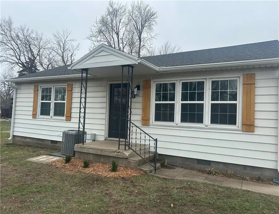 402 N Lee Street, Leeton, MO 64761 - #2