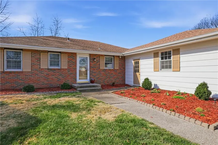 6915 NW 79th Terrace, Kansas City, MO 64152 - #3