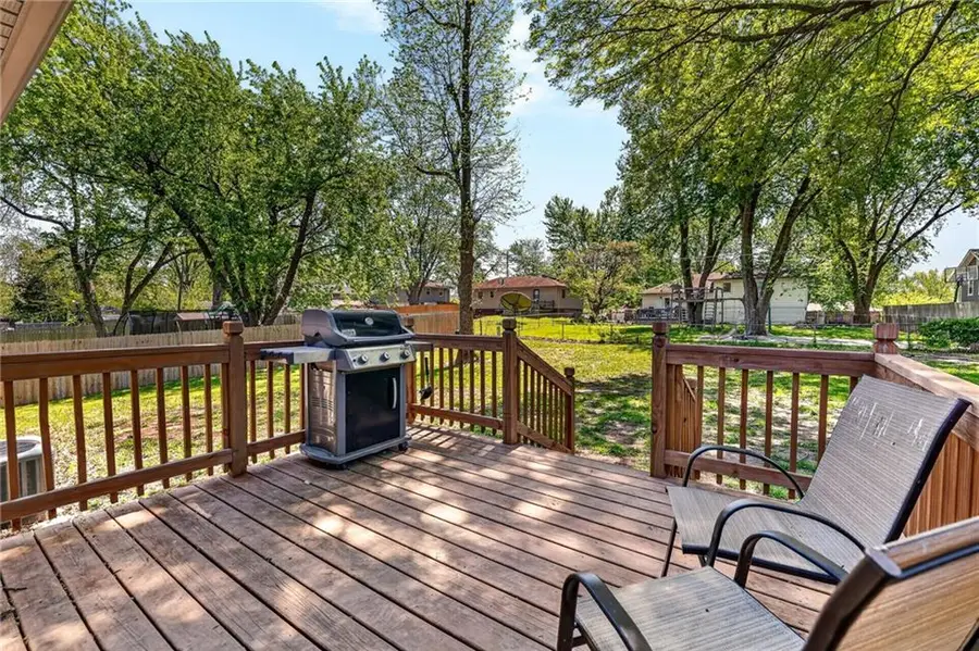 1715 Karlton Way, Excelsior Springs, MO 64024 - #3