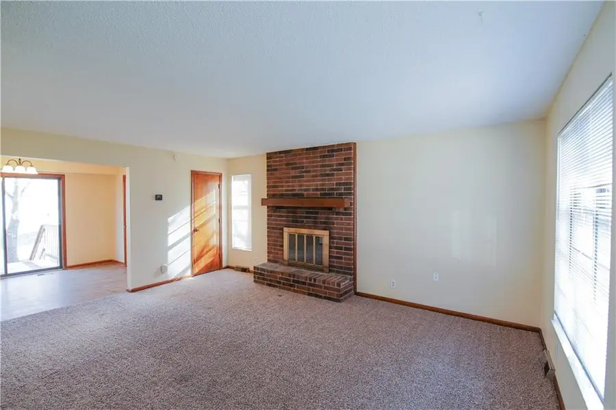 1322 W 24th Street S, Independence, MO 64052 - #2