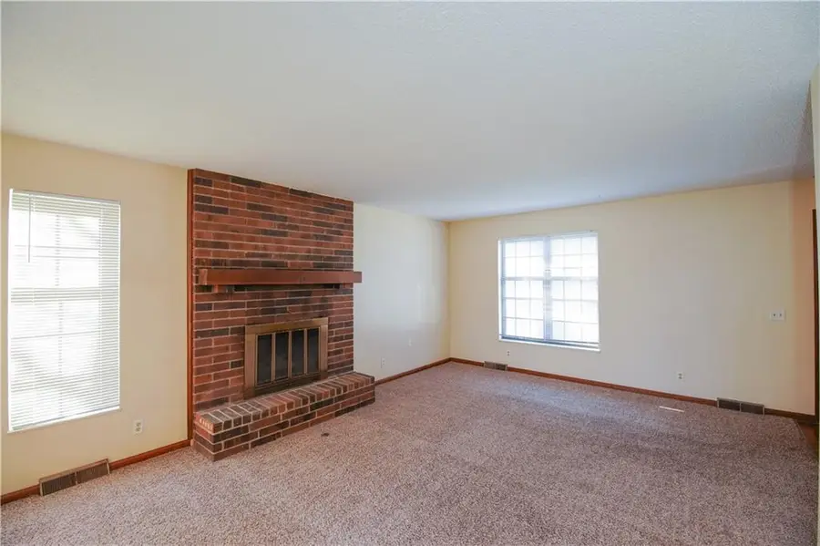 1322 W 24th Street S, Independence, MO 64052 - #3