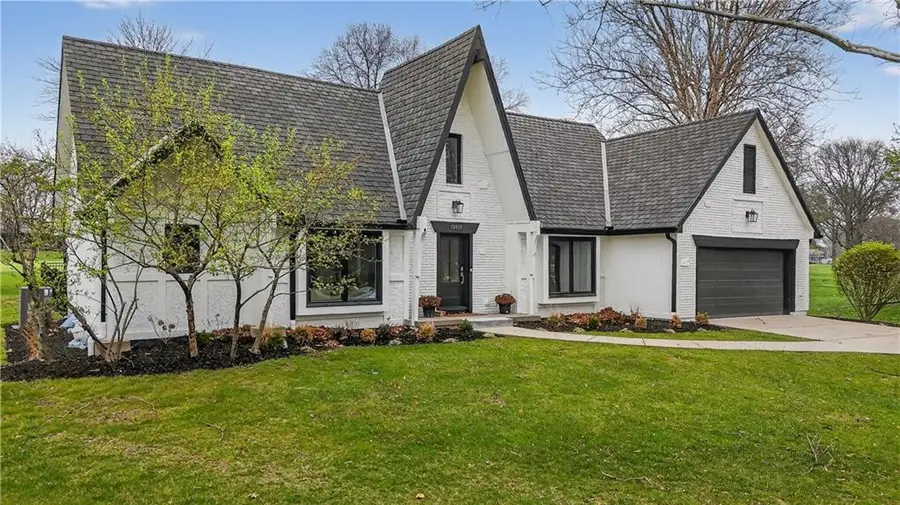 12815 Pembroke Circle, Leawood, KS 66209 - #3