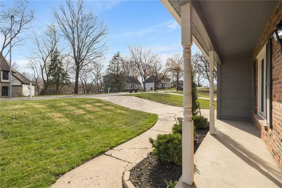 412 NW Briarcliff Road, Kansas City, MO 64116 - #3