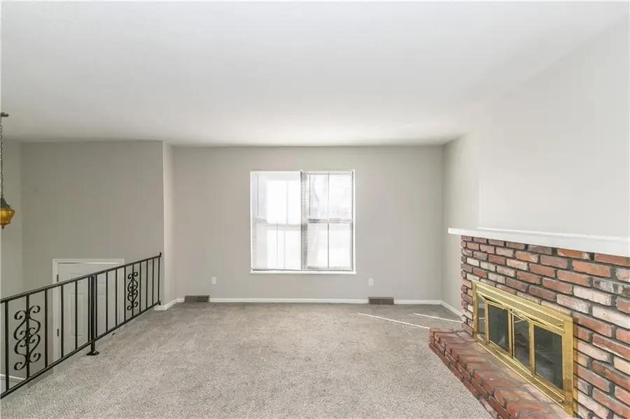 9857 N Cherry Street, Kansas City, MO 64155 - #3