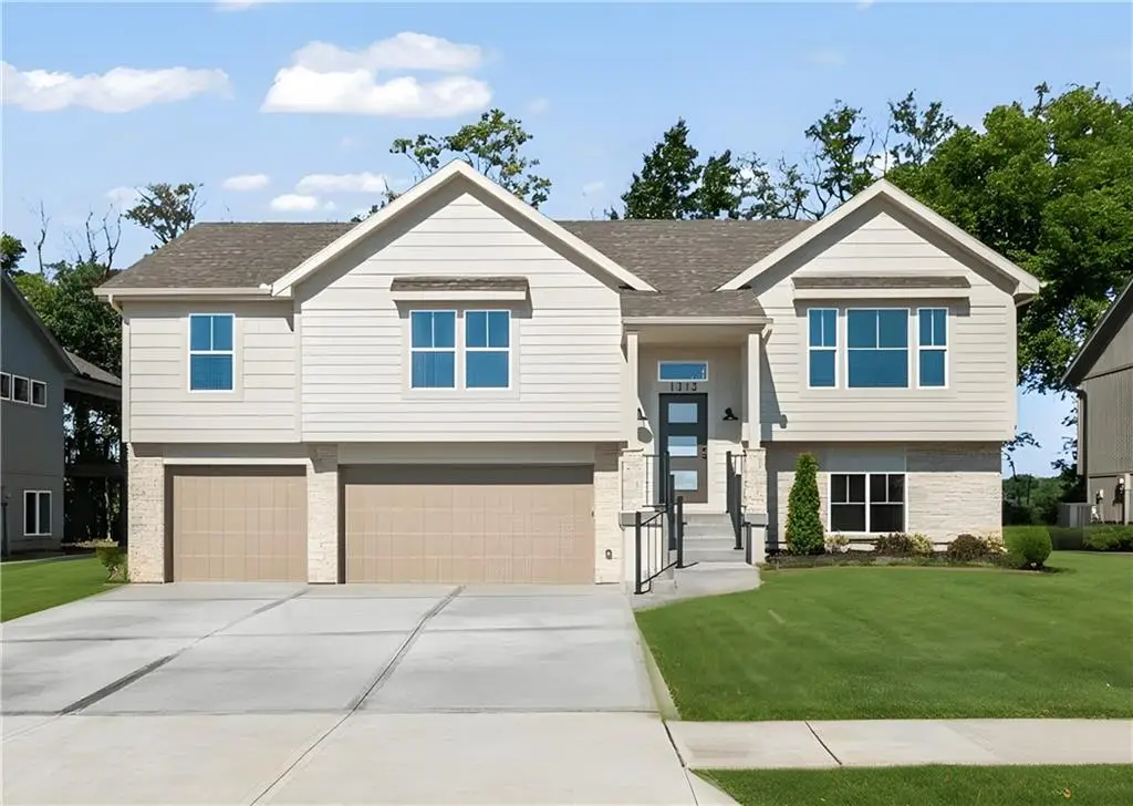 1103 N Eli Lane, Warrensburg, MO 64093 - #1