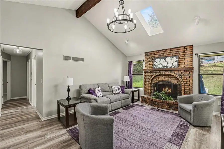 117 SE 2nd Street, Blue Springs, MO 64014 - #2