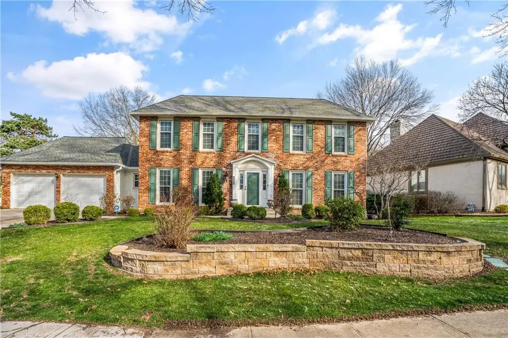 8698 W 101st Street, Overland Park, KS 66212 - #1