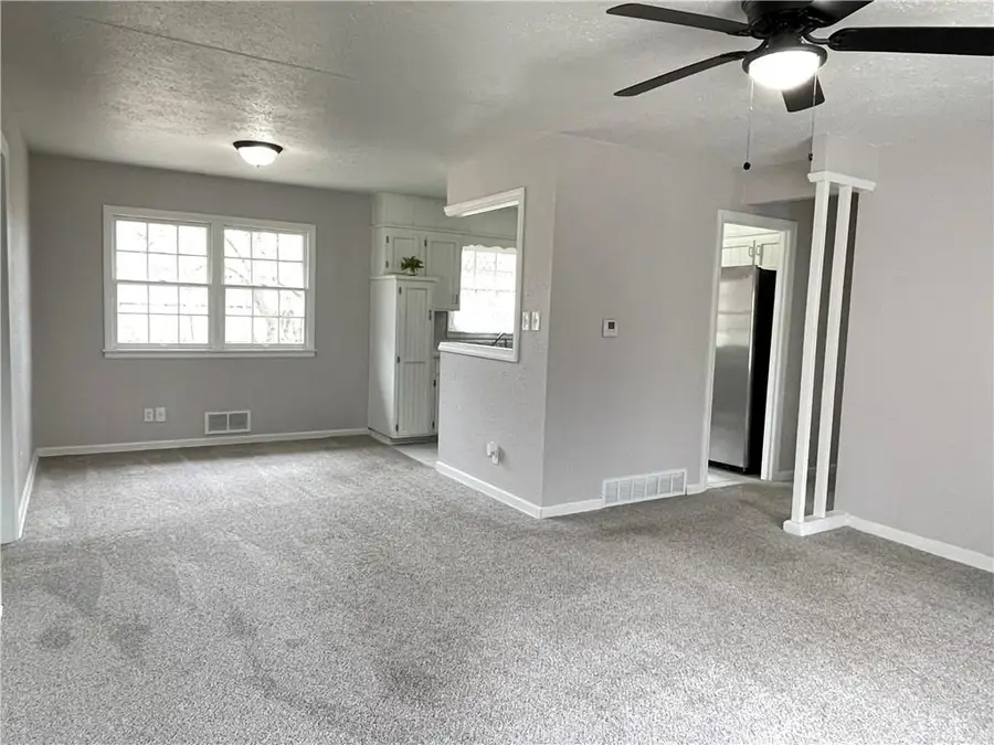 8955 E 54th Street, Raytown, MO 64133 - #3